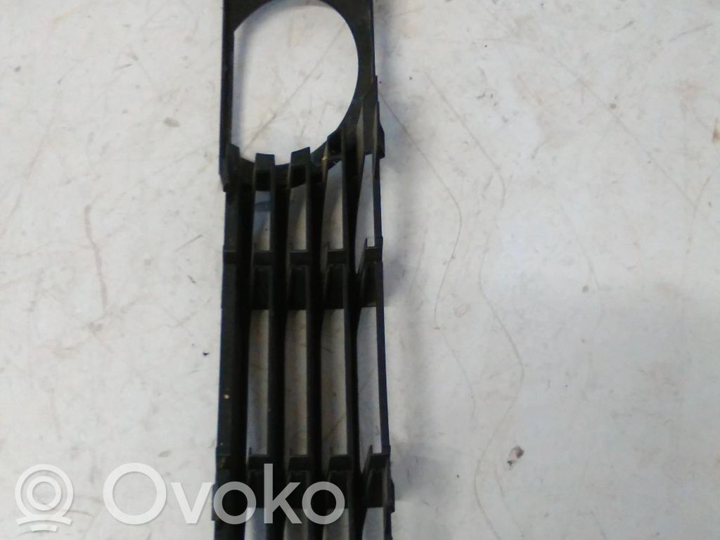 Audi A8 S8 D3 4E Front fog light trim/grill 