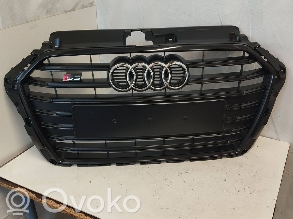 Atrapa chłodnicy / Grill   8V3853651AC,18539,GSSPAFC