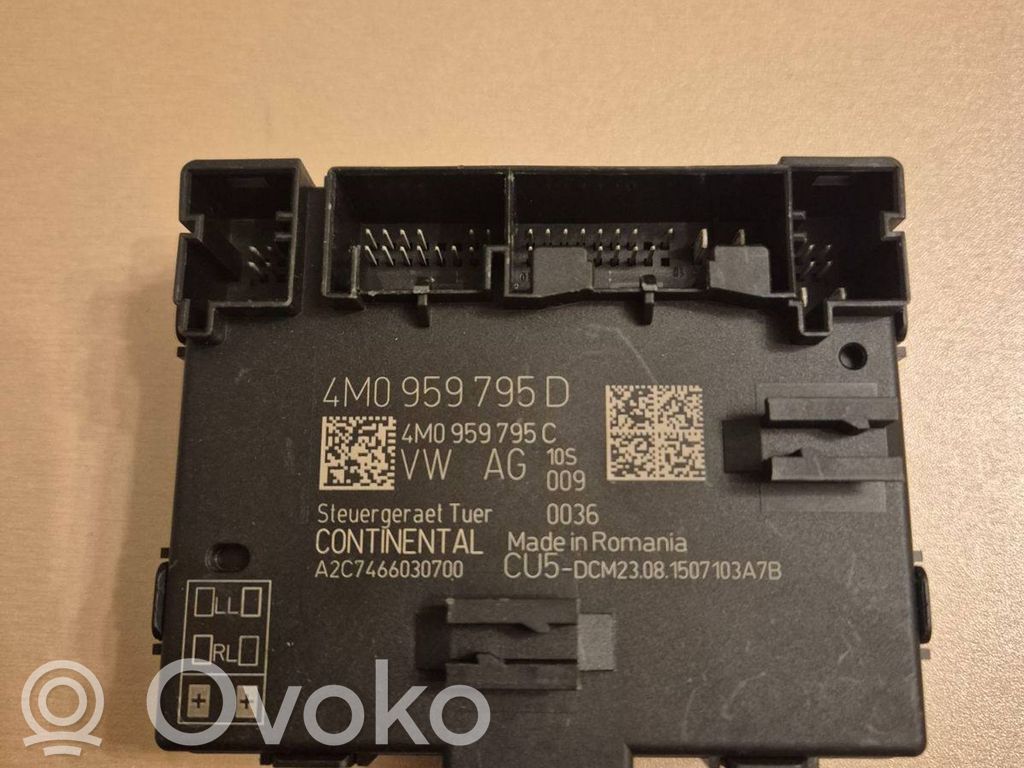 Audi Q7 4M Door control unit/module 