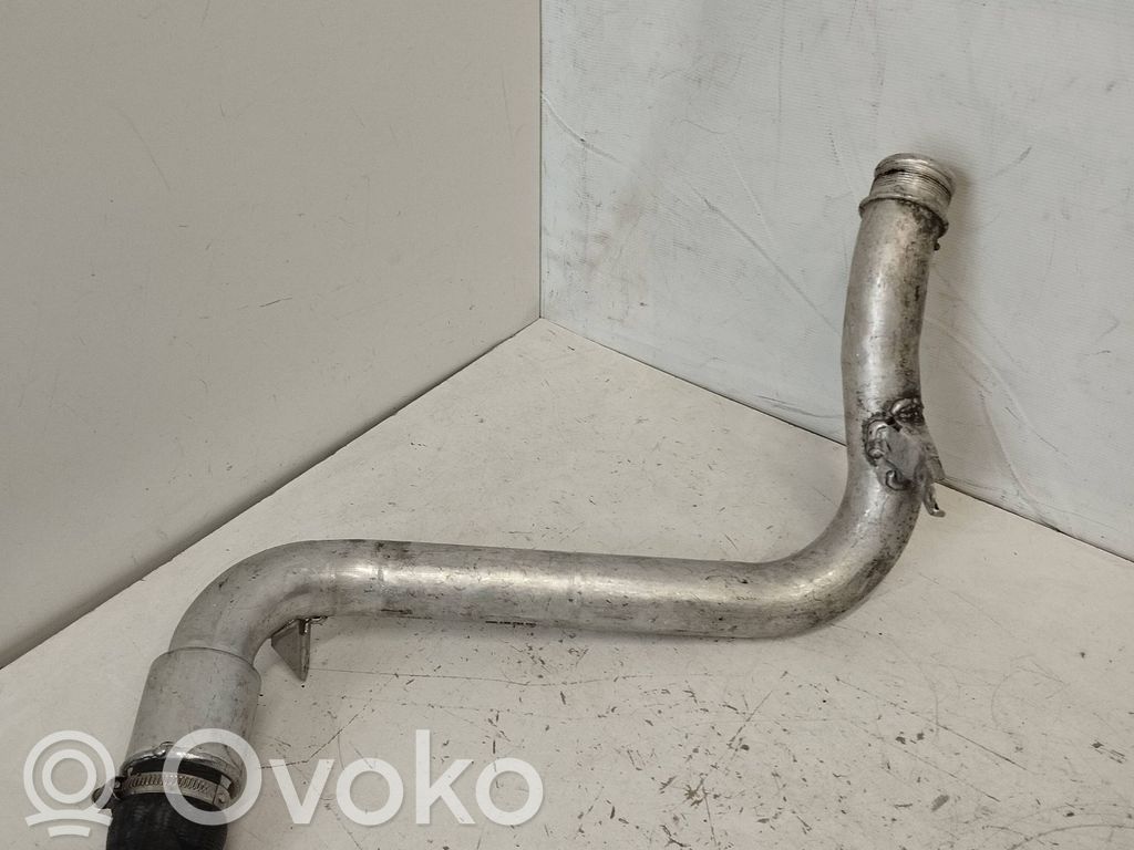 Välijäähdyttimen letku   059145731DC