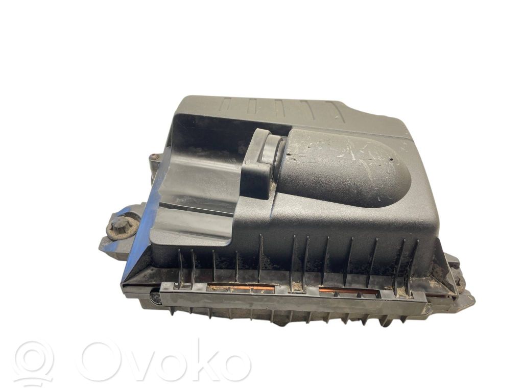 Renault Trafic II (X83) Air filter box 