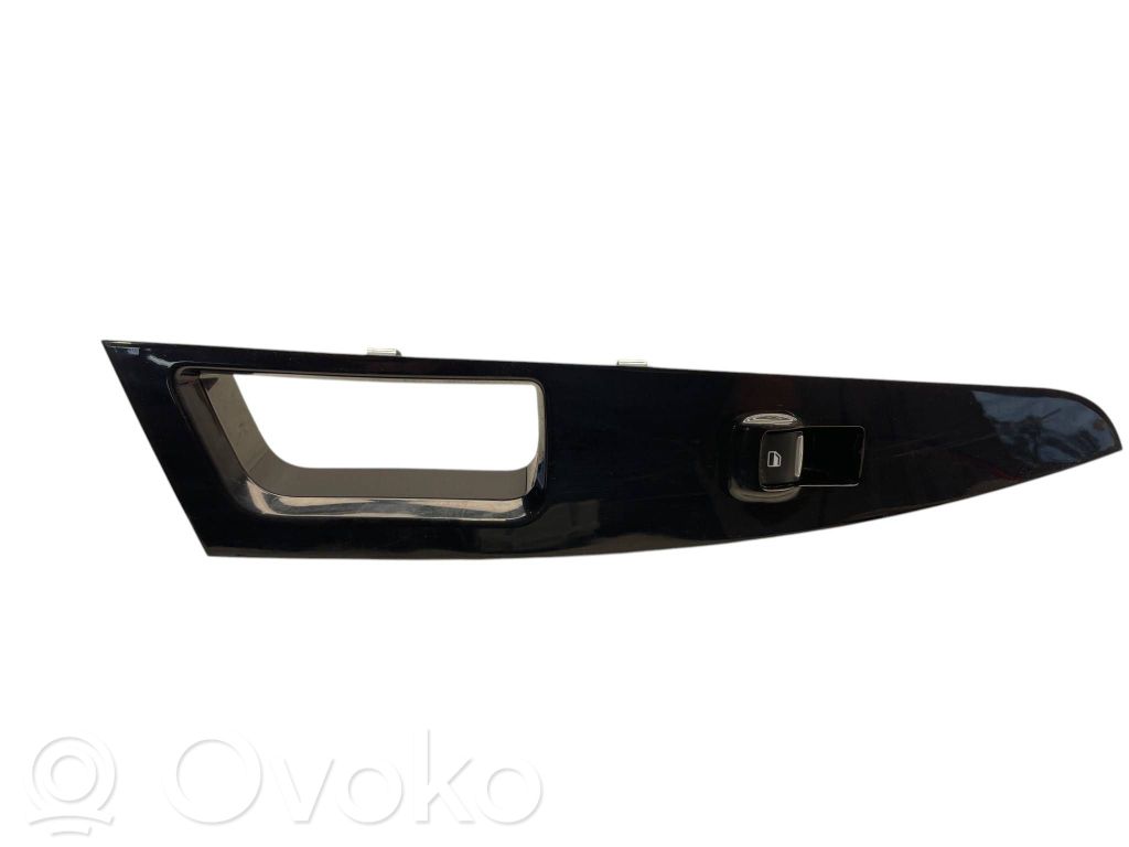 Electric window control switch   DS7314A567B