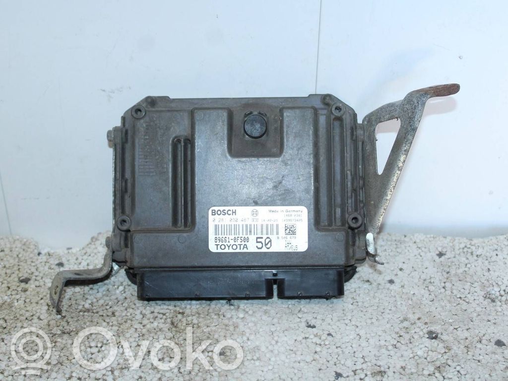 Toyota Verso Engine control unit/module 