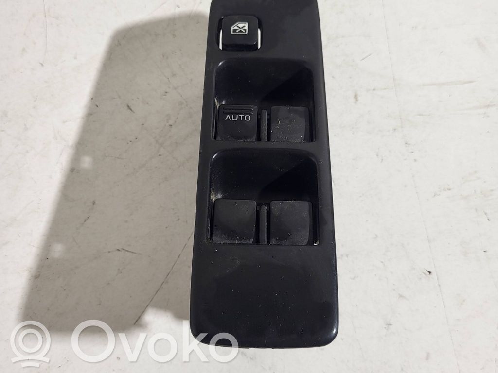 Subaru Forester SF Electric window control switch 