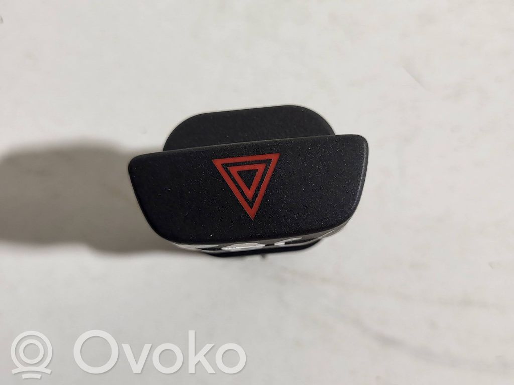 Ford Focus Hazard light switch 