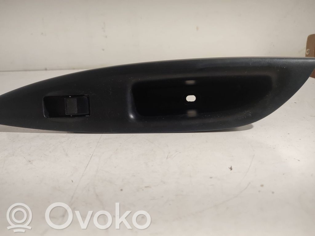 Mazda 6 Electric window control switch 