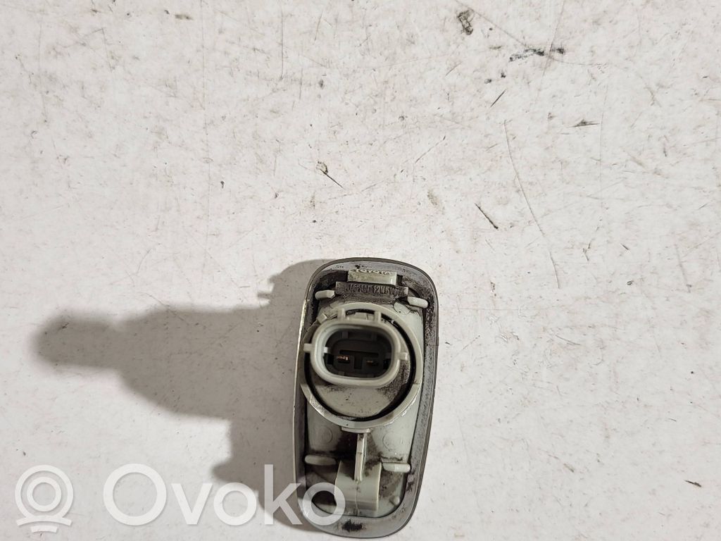 Toyota Yaris Front fender indicator light 