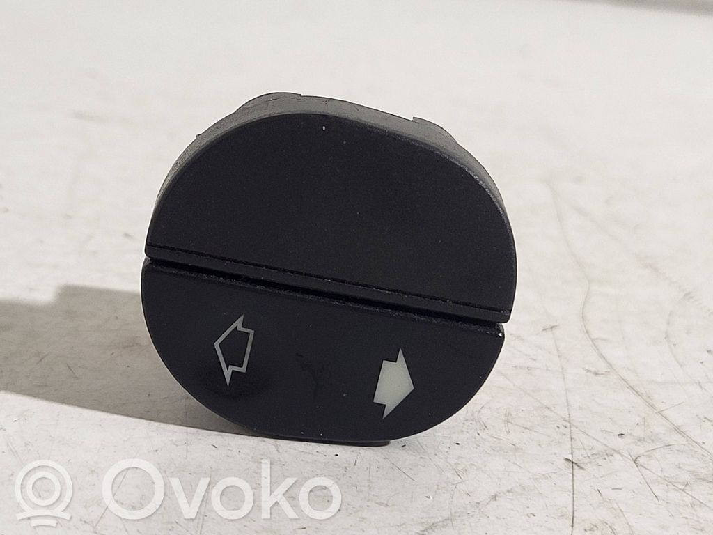 Ford Fiesta Electric window control switch 