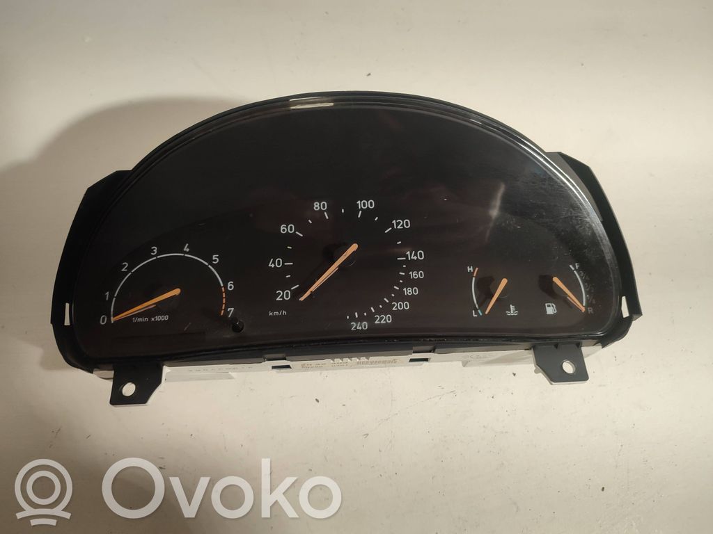 Saab 9-5 Speedometer (instrument cluster) 