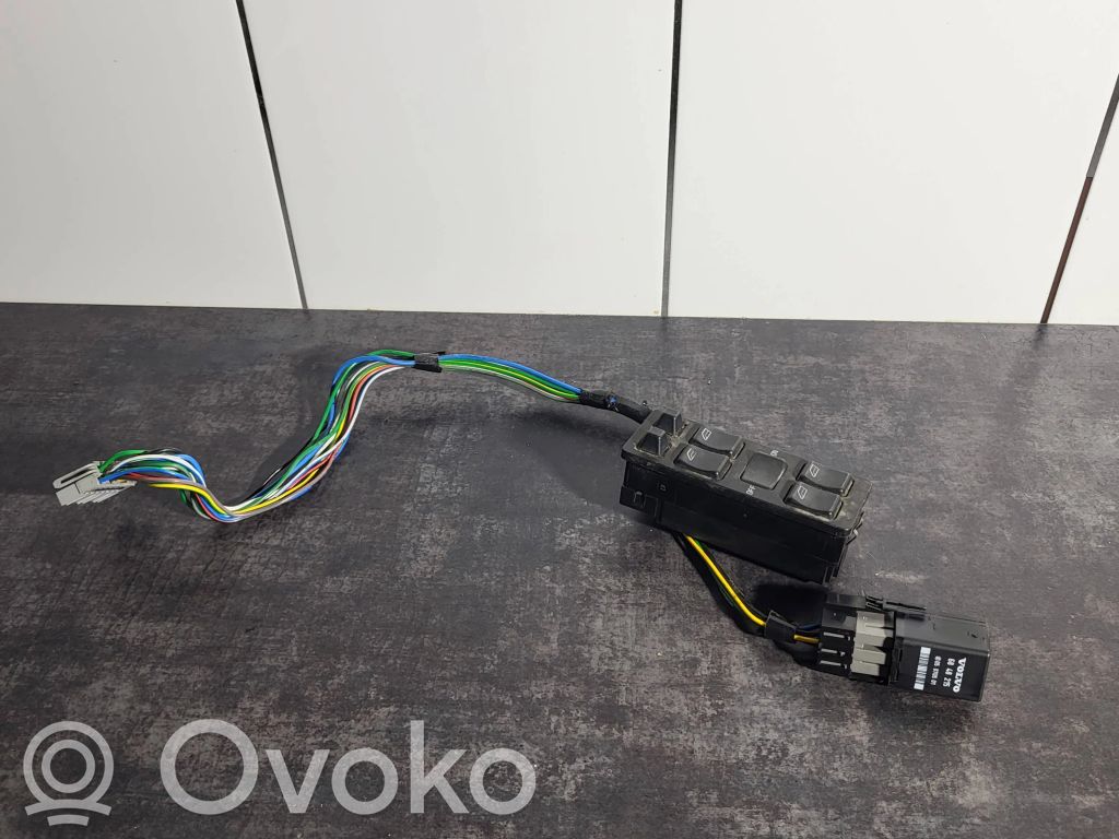 Volvo 850 Electric window control switch 