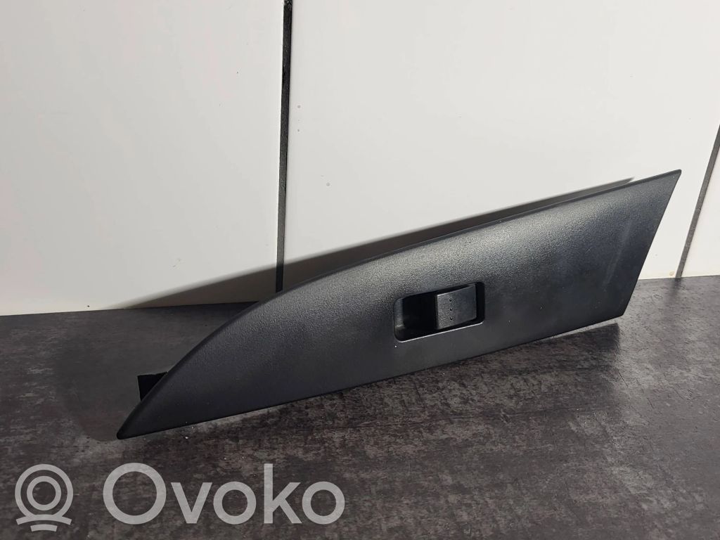 Mazda 3 I Electric window control switch 