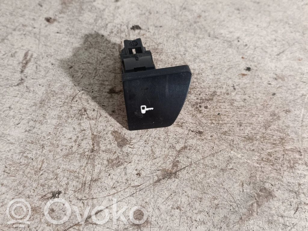 Central locking switch button   96366684XT,46576