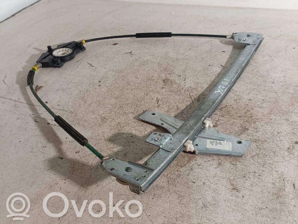 Peugeot 307 Podnośnik szyby drzwi z silniczkiem 