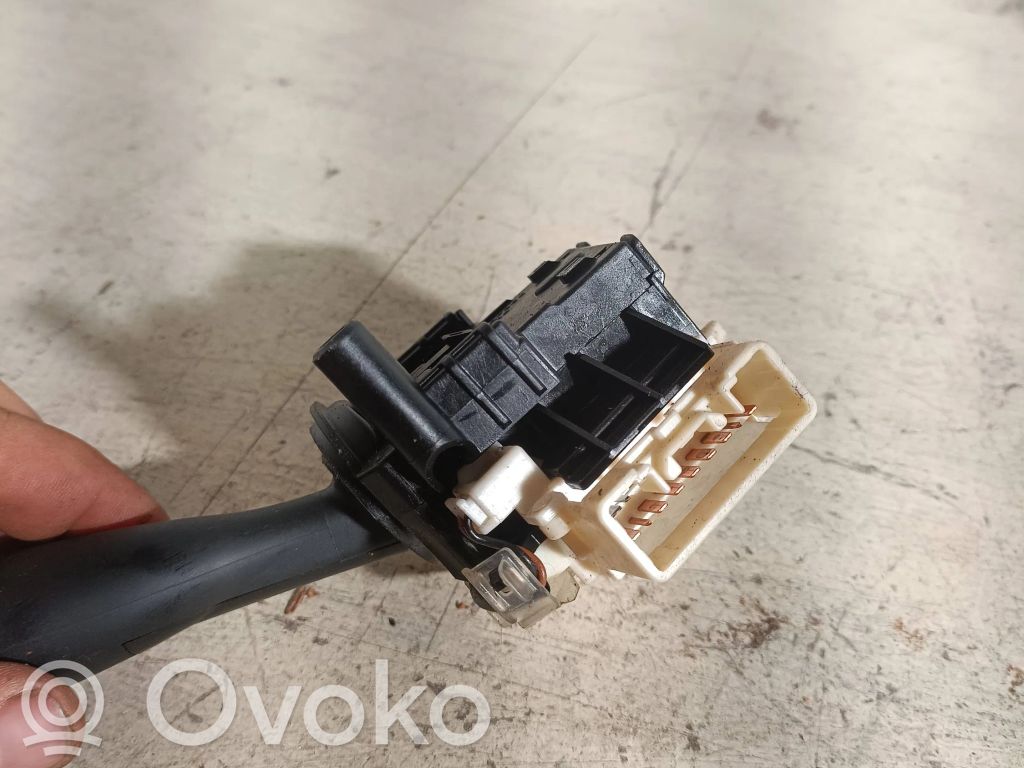 Indicator stalk