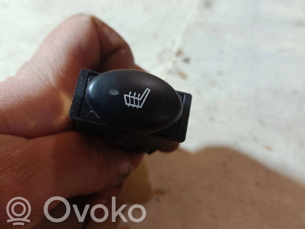 Seat heating switch   1019860003