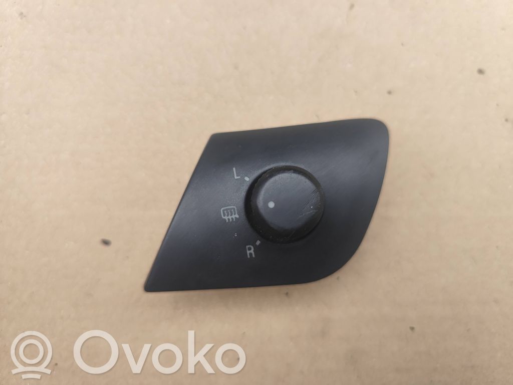 Skoda Fabia Mk1 (6Y) Wing mirror switch 
