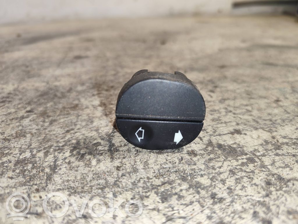 Ford Fiesta Electric window control switch 