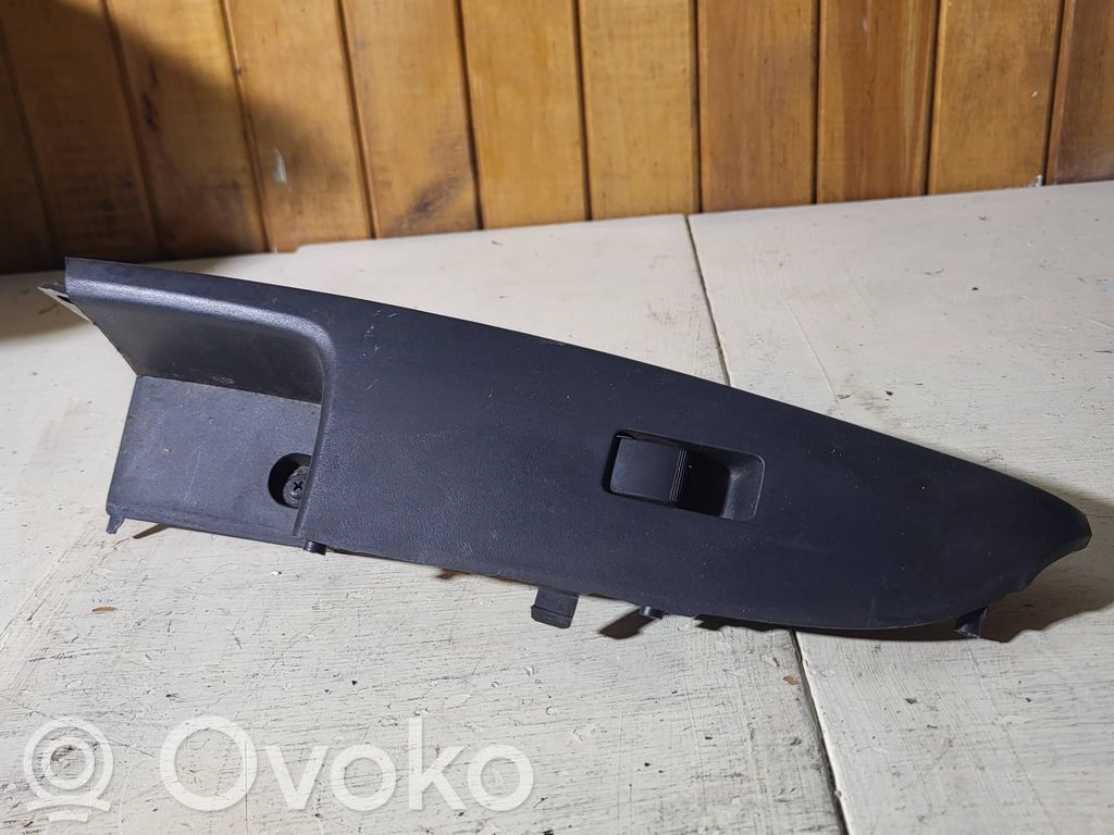 Mazda 2 Electric window control switch 