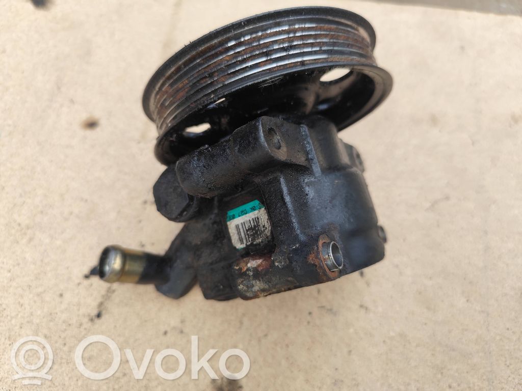 Ford Focus Power steering pump 