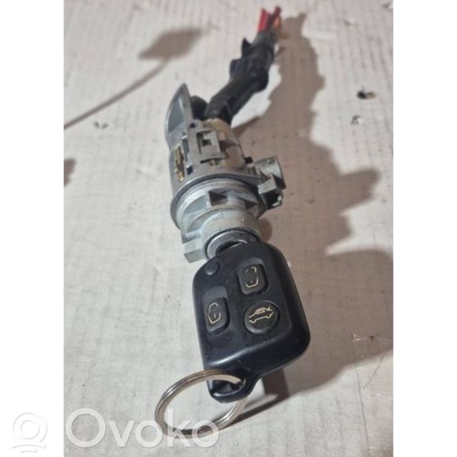Peugeot 607 Ignition lock 