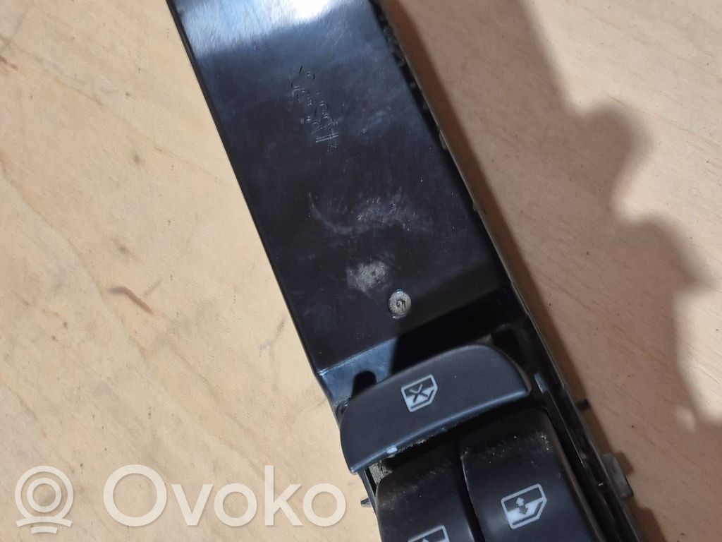Saab 9-3 Ver1 Electric window control switch 