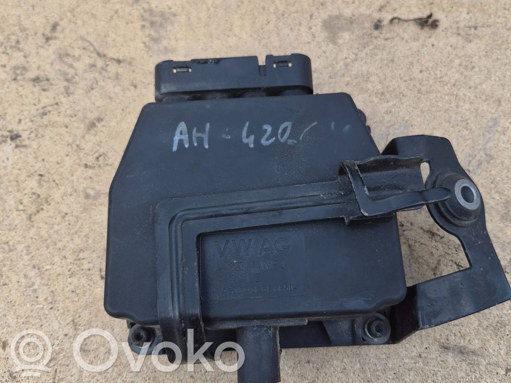 Audi A3 S3 8P Zawór podciśnienia 