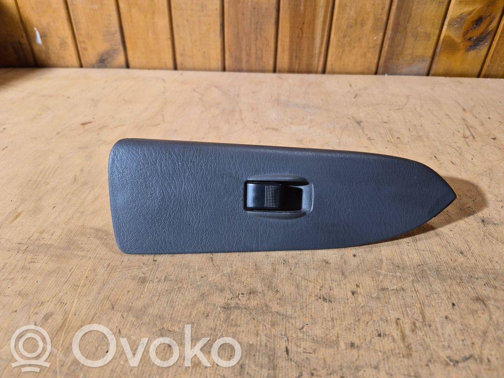 Mazda 323 Electric window control switch 