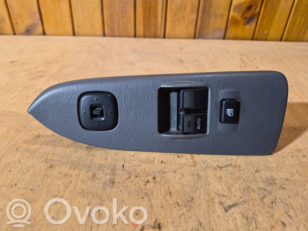 Mazda 323 Electric window control switch 