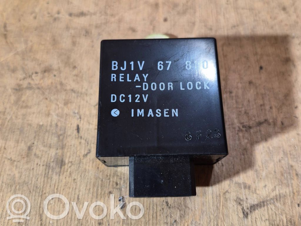 Unité de commande module de porte   BJ1V67830