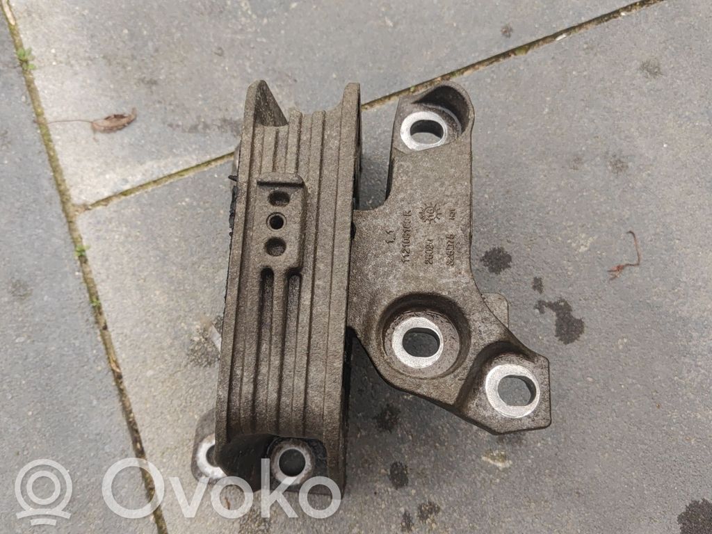 Renault Master III Engine mount bracket 