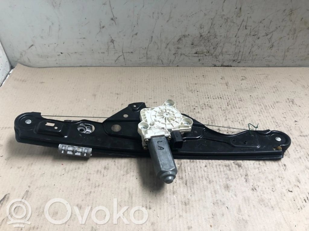 Mercedes-Benz E AMG W211 Macara geam spate manuală 