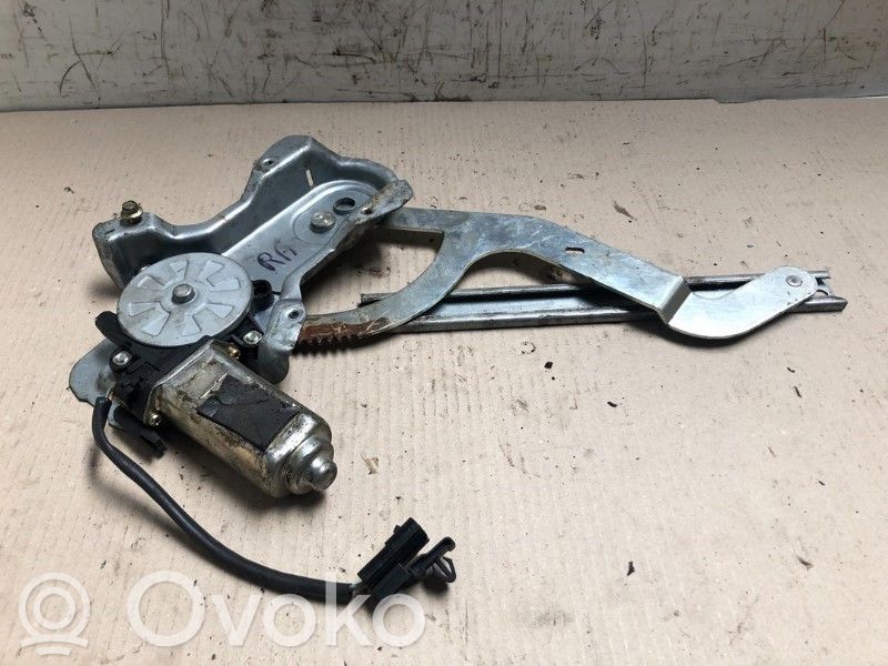 Land Rover Discovery Macara geam spate manuală