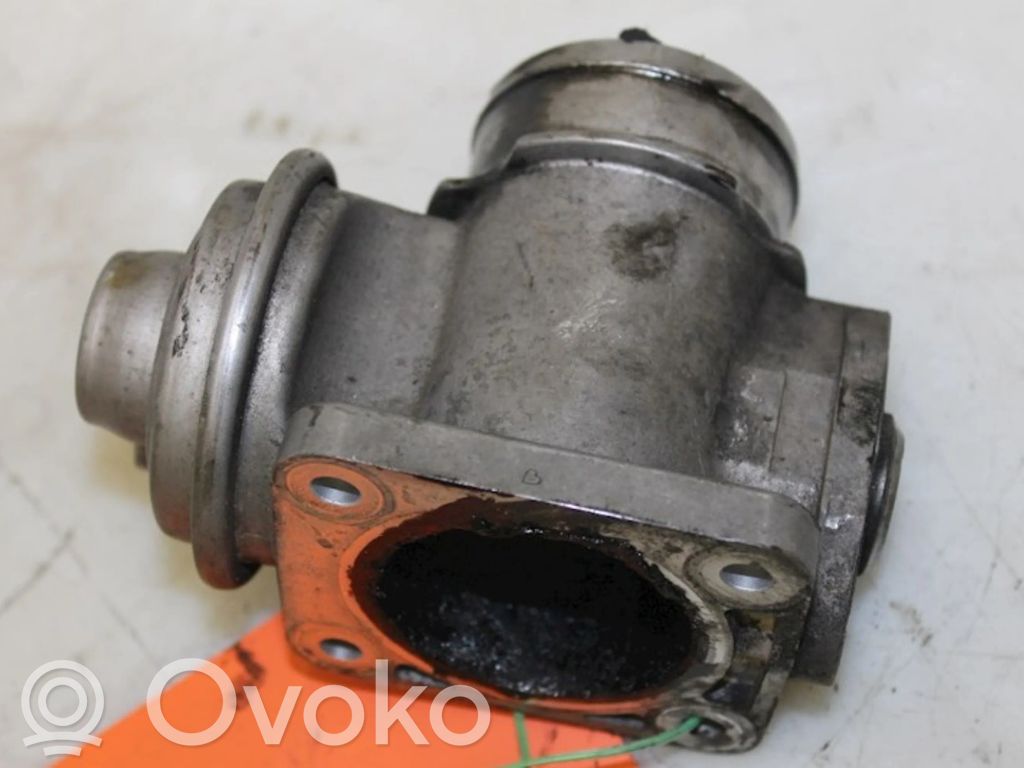 BMW 5 E39 Zawór EGR 