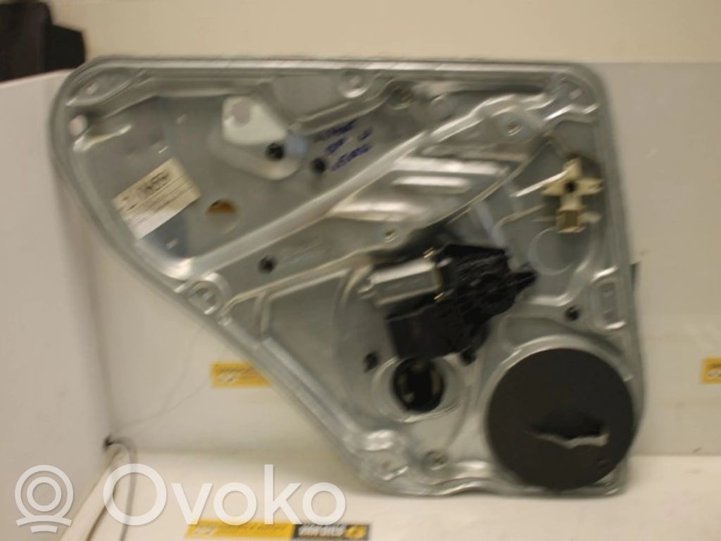Volkswagen Passat Alltrack Alzacristalli manuale della portiera posteriore