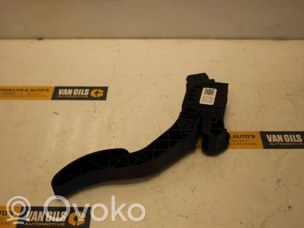 Volkswagen Up Pedale dell’acceleratore
