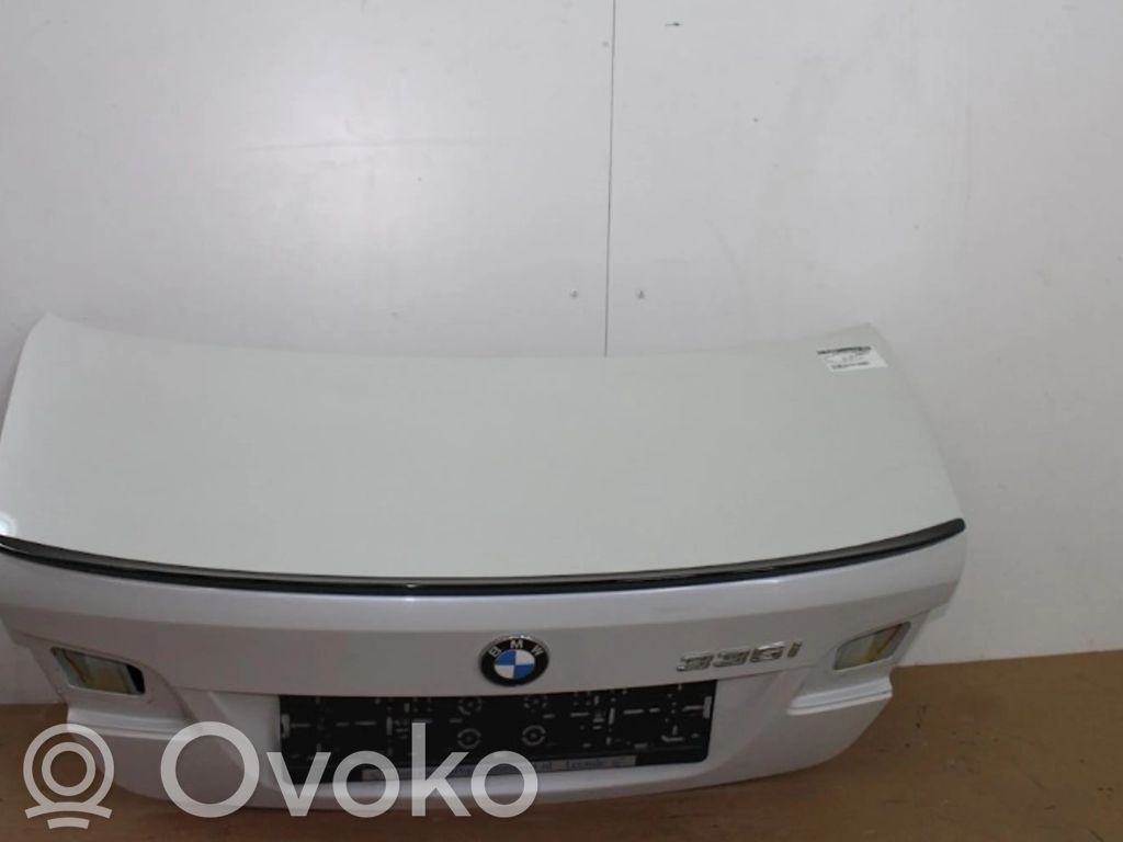 Tailgate/trunk/boot lid