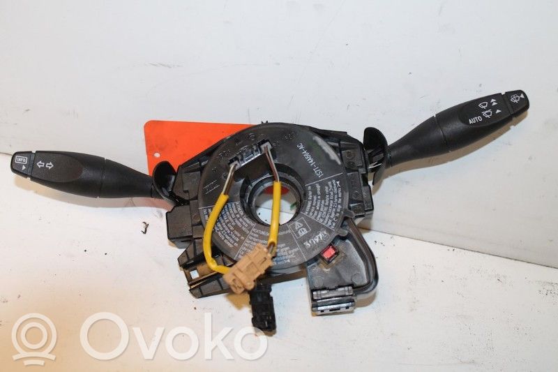 Ford Mondeo Mk III Przełącznik / Przycisk kierownicy 