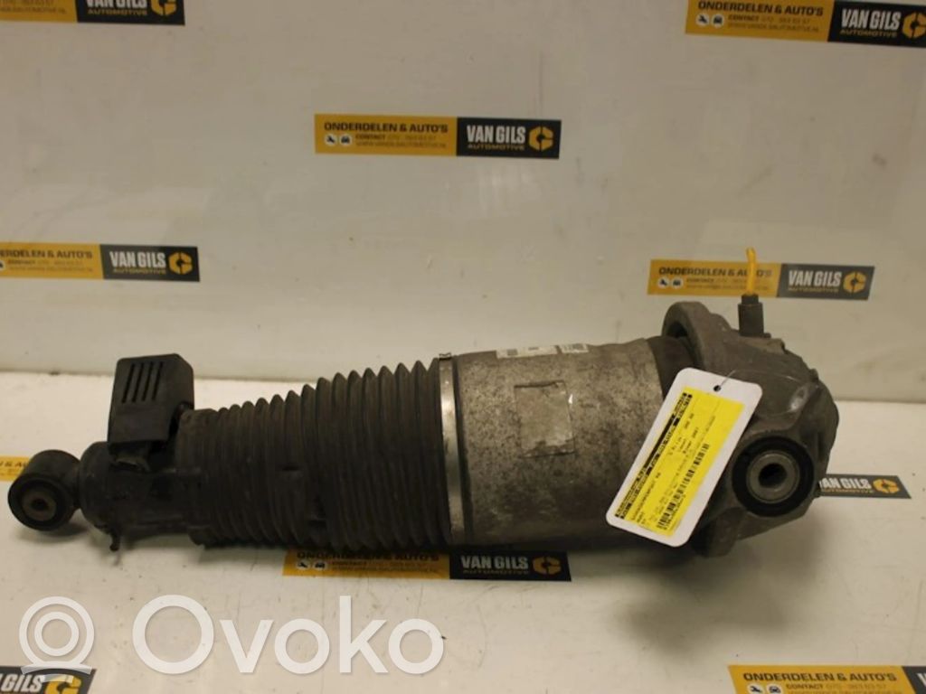 Audi Q7 4L Ansamblu amortizor cu arc spate 
