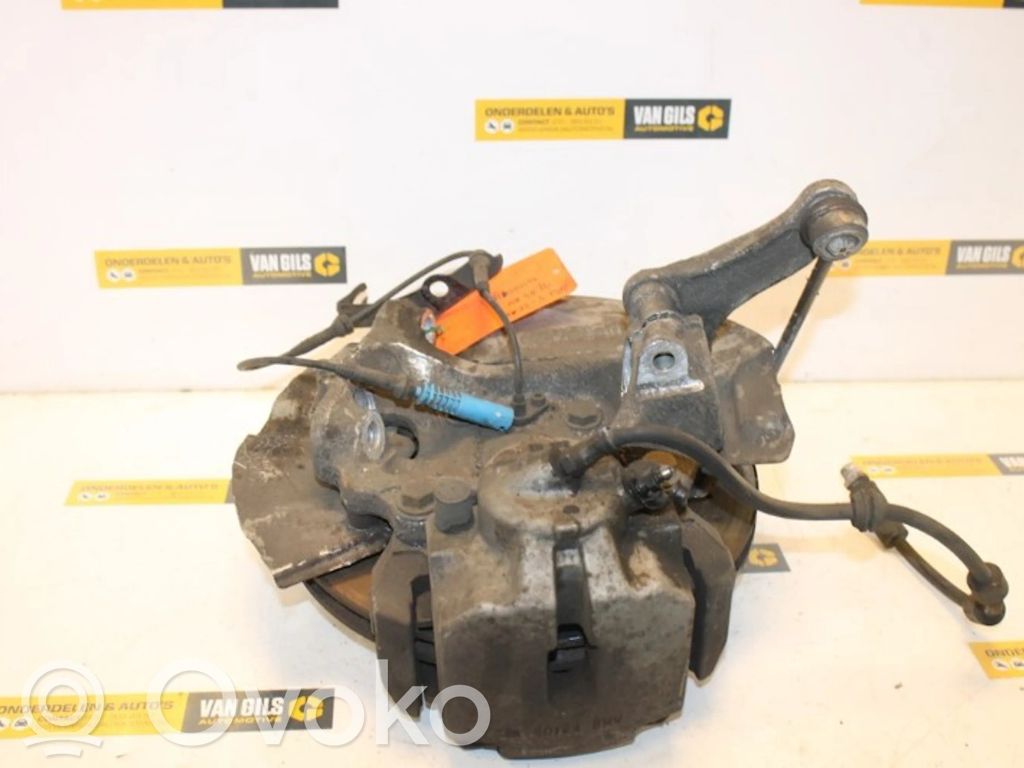 Front wheel hub spindle knuckle