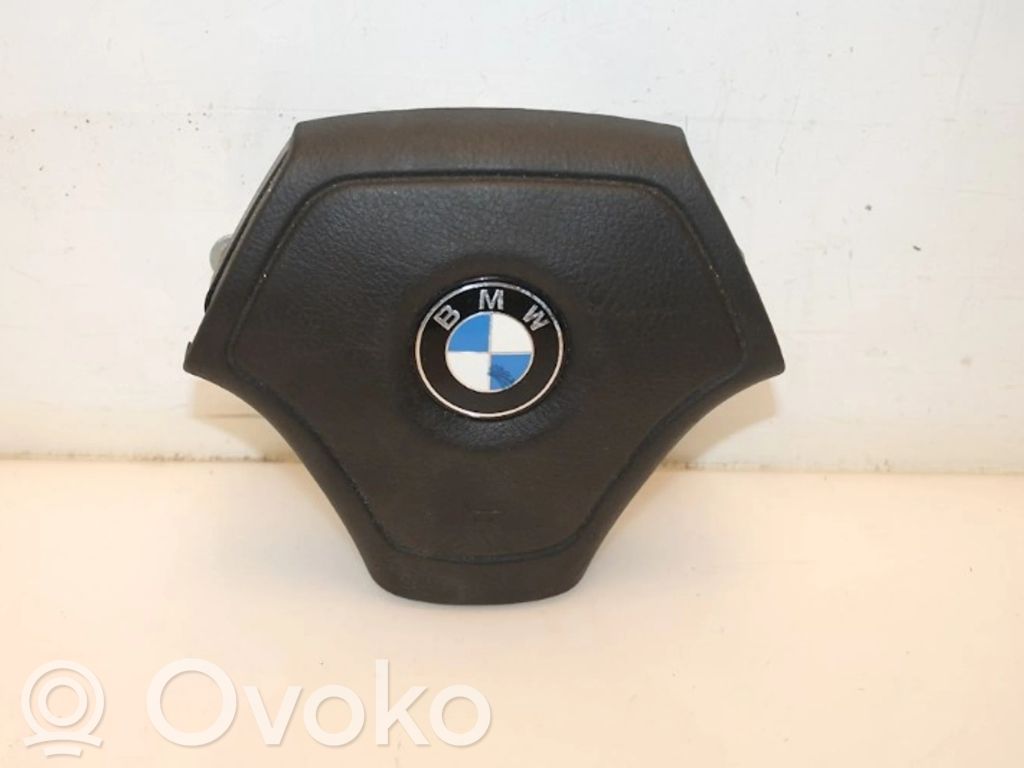 Steering wheel airbag