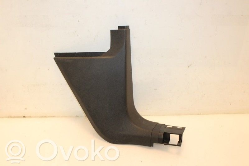 Volkswagen Tiguan Osłona słupka szyby przedniej / A