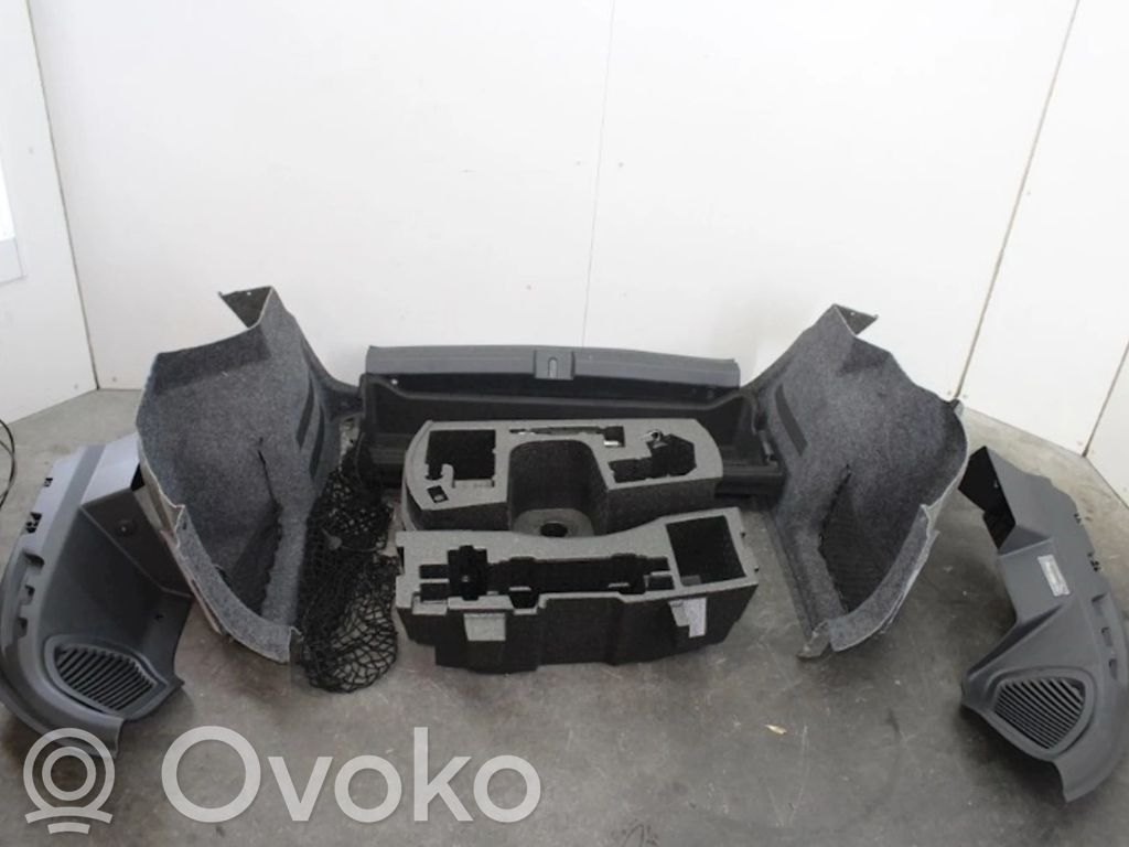 Seat Ibiza IV (6J,6P) Poszycia / Boczki bagażnika 