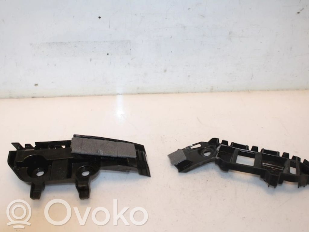 Volkswagen Polo VI Suport montare bară spate 