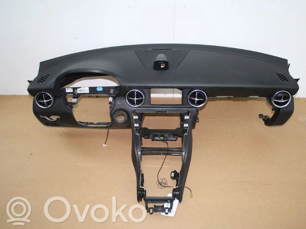 Mercedes-Benz SLK R172 Bord 