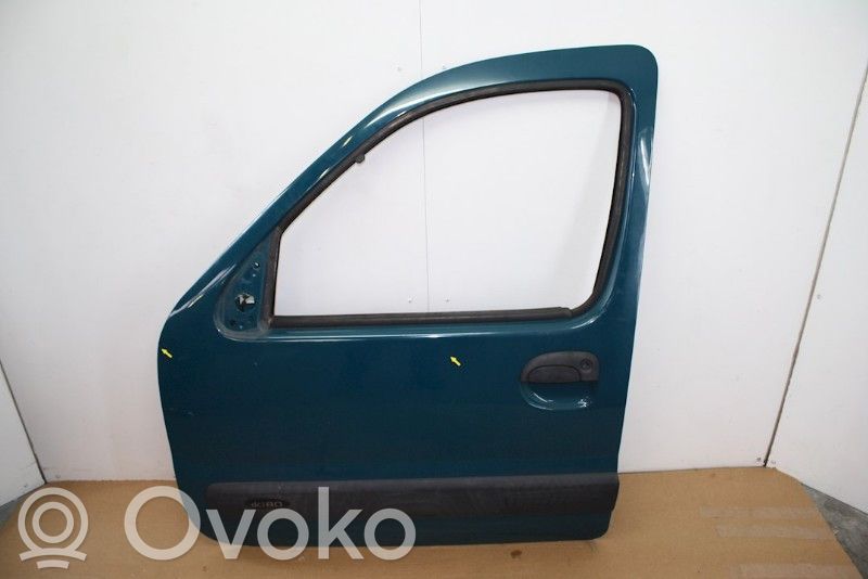 Nissan Kubistar Tür vorne 