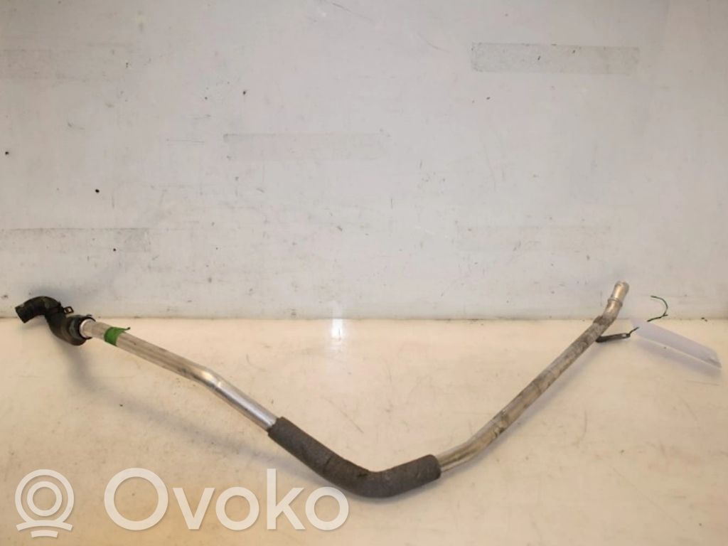 Mercedes-Benz C W204 Przewód / Wąż chłodnicy 