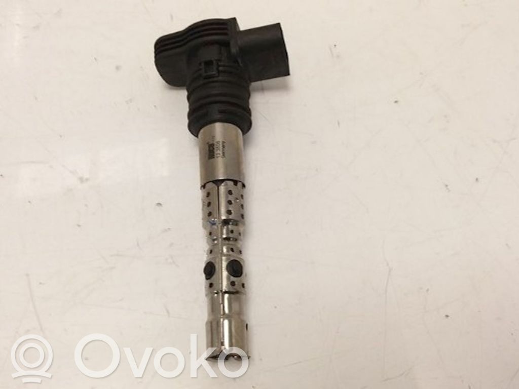 Audi A4 S4 B6 8E 8H Bobină aprindere 