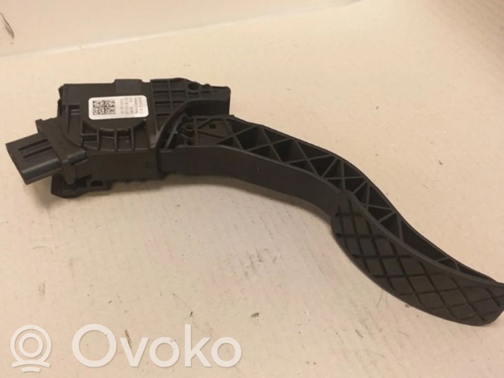 Volkswagen Up Pedale dell’acceleratore