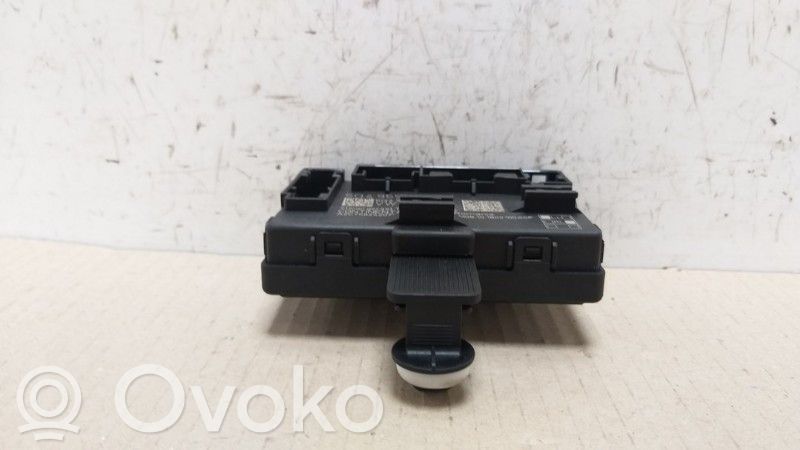Volkswagen Golf VII Centralina/modulo chiusura centralizzata portiere