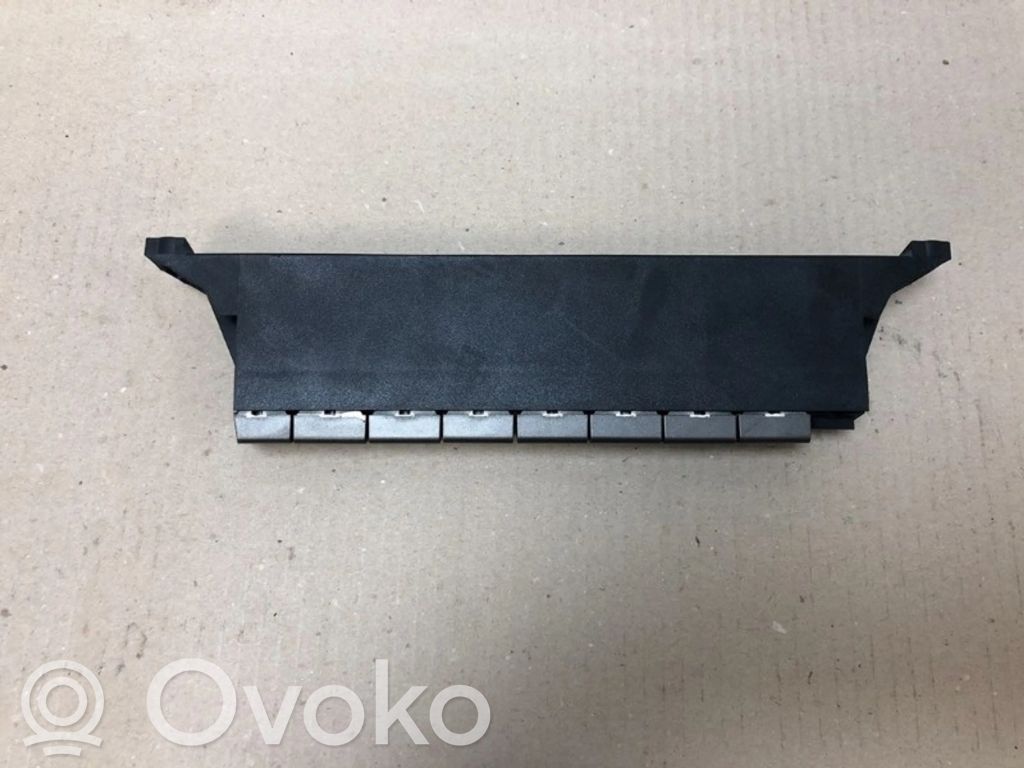 Lancia Ypsilon Sumuvalojen kytkin 